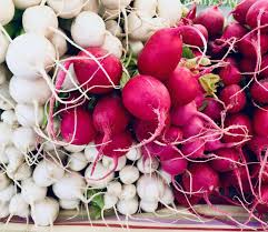 Marinated, steamed, or pickled, beets have taken center stage on lunch and dinner tables. Cooking Beets Luom Bac