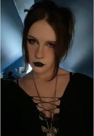 Goth Makeup Transformation Tutorial for Enthusiasts