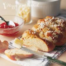 Hefezopf Rezept Der Woche Mizzis Kuchenblock Rezepte Lieblingsessen Hefezopf Rezept
