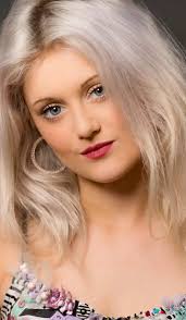 Ellie Daniels's Instagram, Twitter & Facebook