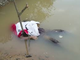 Maybe you would like to learn more about one of these? Tiga Hari Hanyut Di Sungai Batanghari Jasad Yoga Ditemukan Sudah Mengapung Suarabutesarko