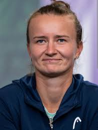 Barbora Krejčíková Has Just Been WARNED After Throwing A BALL At Alexandra  Eala During A Training Session! Following the incident, Krejčíková spoke  out, revealing the reason behind her actions: "I am the