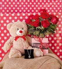 Send flowers and chocolate for valentine's day. Valentine S Day Flower And Chocolate Delivery Novocom Top