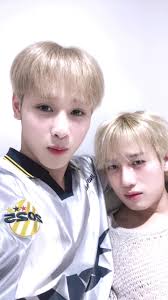 Jayden Van Touzani Kruiskade