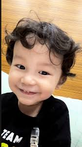 為什麼亞洲人跟歐美生下來的都偏歐美的樣子？納悶是真的他們基因比較強嗎？