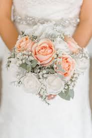 Das hochzeitskleid ist frauenthema nummer eins bei einer bevorstehenden hochzeit. Dein Unvergesslicher Termin Bei Amazing Brautmoden Munchen