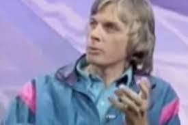 Why didn't I ever realise that Michael Absalom presented kids TV 🧐. Who  remembers this? Or their kids watching this?