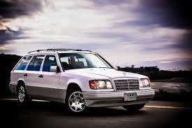 Mercedes Benz Estate S124 Series In Arctic White With Chrome Alloy Wheels Optional For North American Markets Motocikl