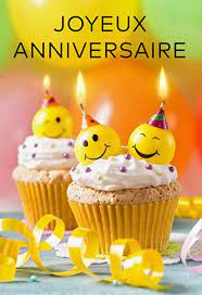 Carte pour souhaiter joyeux anniversaire à imprimer, avec des photos de gâteaux d'anniversaire, des chats, des chiens, des motifs de cœurs des ours en peluche…toutes les cartes sont gratuites et à imprimer chez soi. Carte Cadeau Joyeux Anniversaire Parapharmacie En Ligne Prado Mermoz Carte Anniversaire Humoristique Anniversaire Voeux Anniversaire