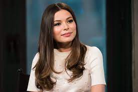 Miranda Cosgrove Had 'Mystery' Hole In Her Leg After Ankle Injury