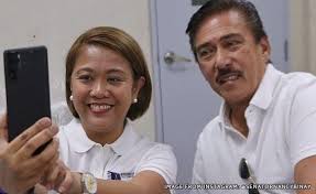 Tito sotto on wn network delivers the latest videos and editable pages for news & events, including entertainment, music, sports, science and more, sign up and share your playlists. No Animosity Nancy Binay Flashes Big Smile With Sotto After Funny Viral Meme