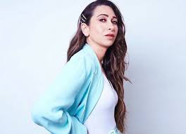 Look at the top 10 pictures of karishma kapoor without makeup. Karisma Kapoor S Comeback Is She Turning Producer Bollywood News Bollywood Hungama