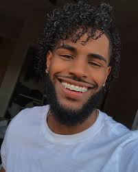 Pin By Vaal Santiago On Mxn Light Skin Boys Boys With Curly Hair Curly Hair Men