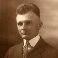 Rudolph W Erb (1893–1980) • FamilySearch