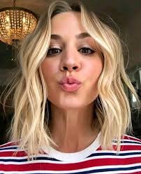Merry Christmas in advance to all of you! I hope many of you have a  surprise Christmas gift for me, Kaley Cuoco." I love you all 💞 💞 💞 💞