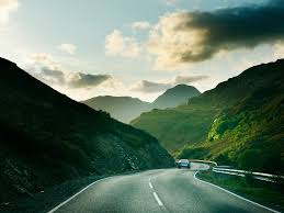 Attendants can work at different kinds of lots, including at car dealerships and auto rental facilities, paid temporary parking in urban areas, impound lots at police stations, and so forth. What To Do If Your Rental Car Breaks Down Conde Nast Traveler