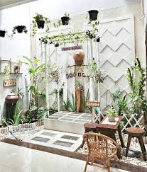 Taman depan rumah minimalis lahan sempit taman halaman belakang teras halaman belakang desain patio kamu memang harus kreatif dalam merancang desain taman belakang rumah agar bisa memenuhi kebutuhan. Desain Taman Belakang Rumah Kecil Minimalis Mewah Small Villa Minimalist Living Room Patio