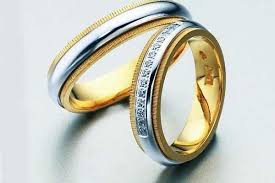 O Que E Mais Caro O Ouro Branco Ou O Ouro Amarelo Ouro Branco Anel De Noivado Alianca Bodas De Prata