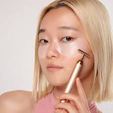 Jillian Dempsey Gold Bar