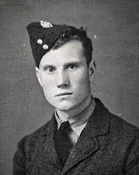 1/12/1950 Freddie Capel in action. IN ACTION- No. 8 Freddie Capel  Chesterneld esterfeld F.CIS FCsteffullback full back leit