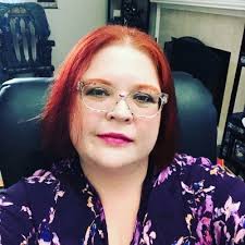 Tabitha Armenta (@headstrong_gal)