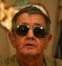 Bob Irwin can't visit his son Steve Irwin's burial site at Australia Zoo  because of bitter family feud