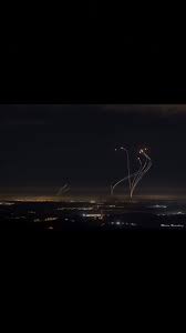 Subscribe ▻bit.ly/2fgurx1 follow me israel's iron dome comes into action as rockets fired from gaza are intercepted. Israeli Iron Dome In Action Night Pic Pics