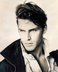 David Boals's Instagram, Twitter & Facebook