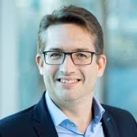 1700+ perfiles de «'mantz»