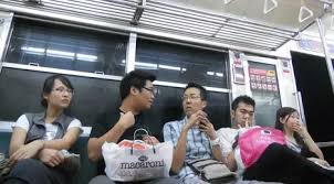 Check spelling or type a new query. 5 Aturan Yang Masih Dilanggar Pengguna Kereta Api Commuter Line Lifestyle Fimela Com