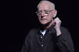 Considéré comme l'un des plus grands auteurs, compositeurs et interprètes français depuis les années 1970. William Sheller Corps Sexe Drogues Veronique Sanson Et Sa Mere