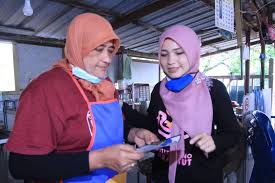 Kuala lumpur, dec 5 — dap is the true power of pakatan harapan, puteri umno chief datuk zahida zarik khan claimed today. Di Tiga Hari Terakhir Kempen Zahida Zarik Khan Facebook