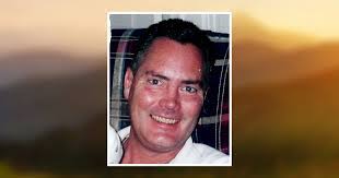 Brandon Potts's Instagram, Twitter & Facebook