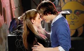 Who did you like better for Holly J? Declan or Sav?