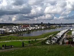 Can the net harness a bunch of volunteers to help bring books in the public domain to life through podcasting? Neuer Kaiserberg Wanderungen Und Rundwege Komoot