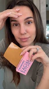 Christy Carlson Romano