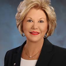 Cassandra Wiggins's Instagram, Twitter & Facebook