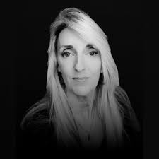 Ladies, be like bra and support and boost each other and stop knocking one  another! The kindness of a stranger's comment is more powerful than any  anti-depressant... Oh, how things change so… |