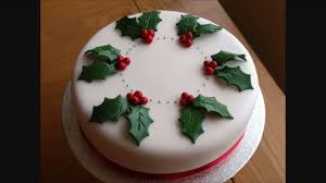 Mistletoe Cake Christmas Cake Designs Christmas Cakes Easy Christmas Cake Decorations
