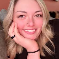 The Country Gold Stanley X Lainey Wilson Quencher is officially here!  Available