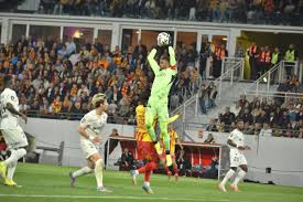 Famke Louise naakt album - get it now right here