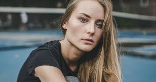 Foster Youth Motivated to Stay in Care Beyond Age 18 but Desire More  Freedom