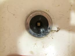 In this video, i show you how to replace a toe touch bathtub drain stopper. Remove Old Toe Touch Bathtub Drain Stopper With No Screw Home Improvement Stack Exchange
