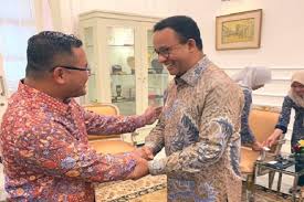 The menteri besar of selangor is the head of government in the malaysian state of selangor. Menteri Besar Selangor Doakan Anies Segera Pulih