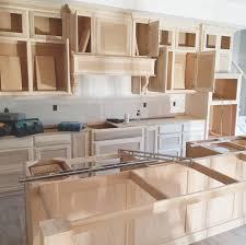 Expert recommended top 3 custom cabinets in overland park, kansas. Lawrence Construction