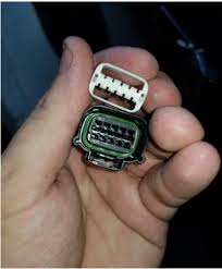 Simple aux is a barrier block breakout board for the jl jeep® oem or aftermarket mopar® aux switches. How To Install Mopar Auxiliary Switch Bank 2018 Jeep Wrangler Jl Excluding Rubicon On Your Jeep Wrangler Extremeterrain