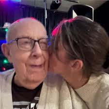 Merry Christmas SUPREME-Fam🎄 We love u all❤ #SUPREMESURINAME  #merrychristmas