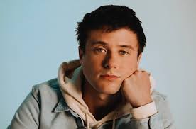 10 Cool New Pop Songs: Alec Benjamin, Jessie Ware