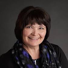 Kathy Ault's Instagram, Twitter & Facebook