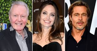 Последние твиты от angelina jolie (@joliestweet). Jon Voight Praises Angelina Jolie Brad Pitt Ahead Of 2020 Golden Globes